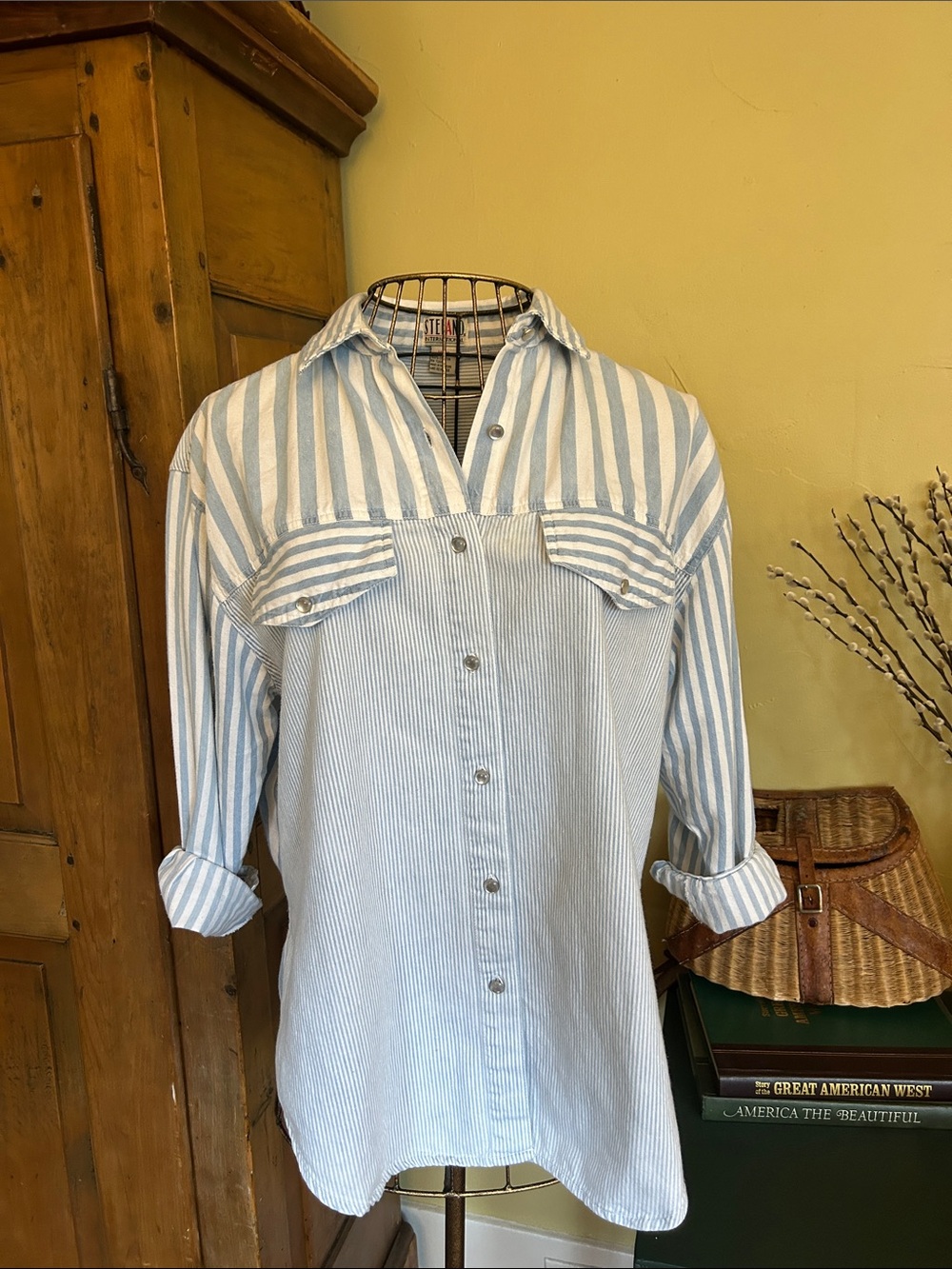 VINTAGE STEFANO INTERNATIONAL Color Block Striped Button Up Shirt